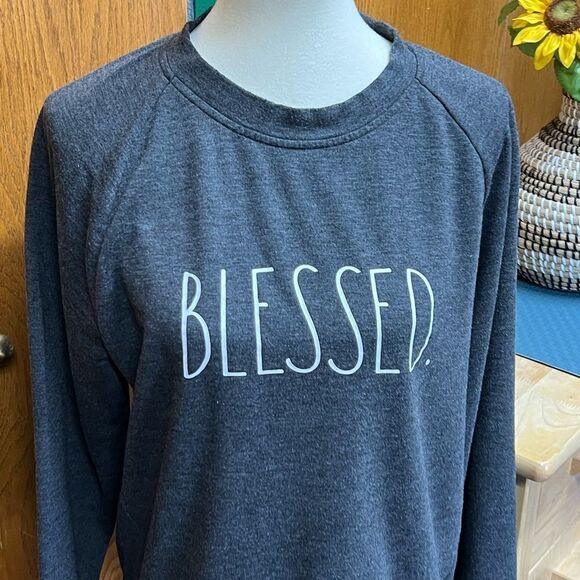 EUC Rae Dunn Gray “Blessed” Sweatshirt Size Medium #040 - Picture 5 of 5